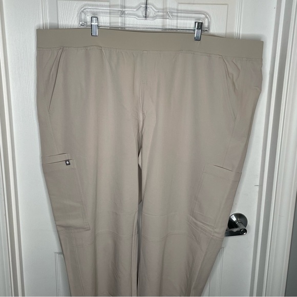 Figs Axim Cargo Scrub Pants in Slate Gray with Neon Yellow Drawstring 5XLR - Picture 4 of 13